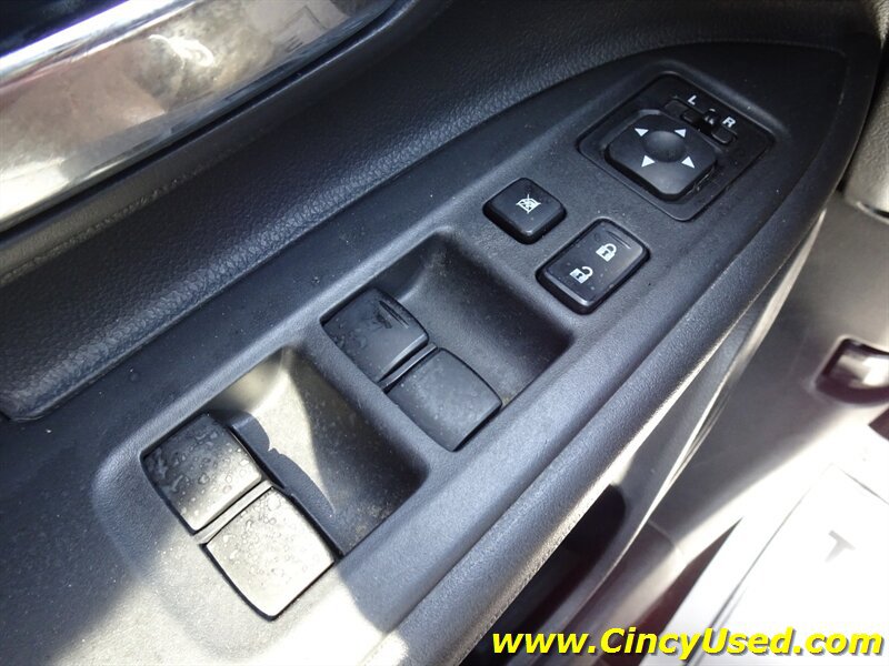 Used 2015 Mitsubishi Outlander GT AWD/4WD image 24