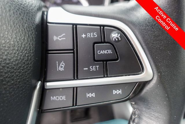 Certified 2023 Toyota Highlander XLE image 19