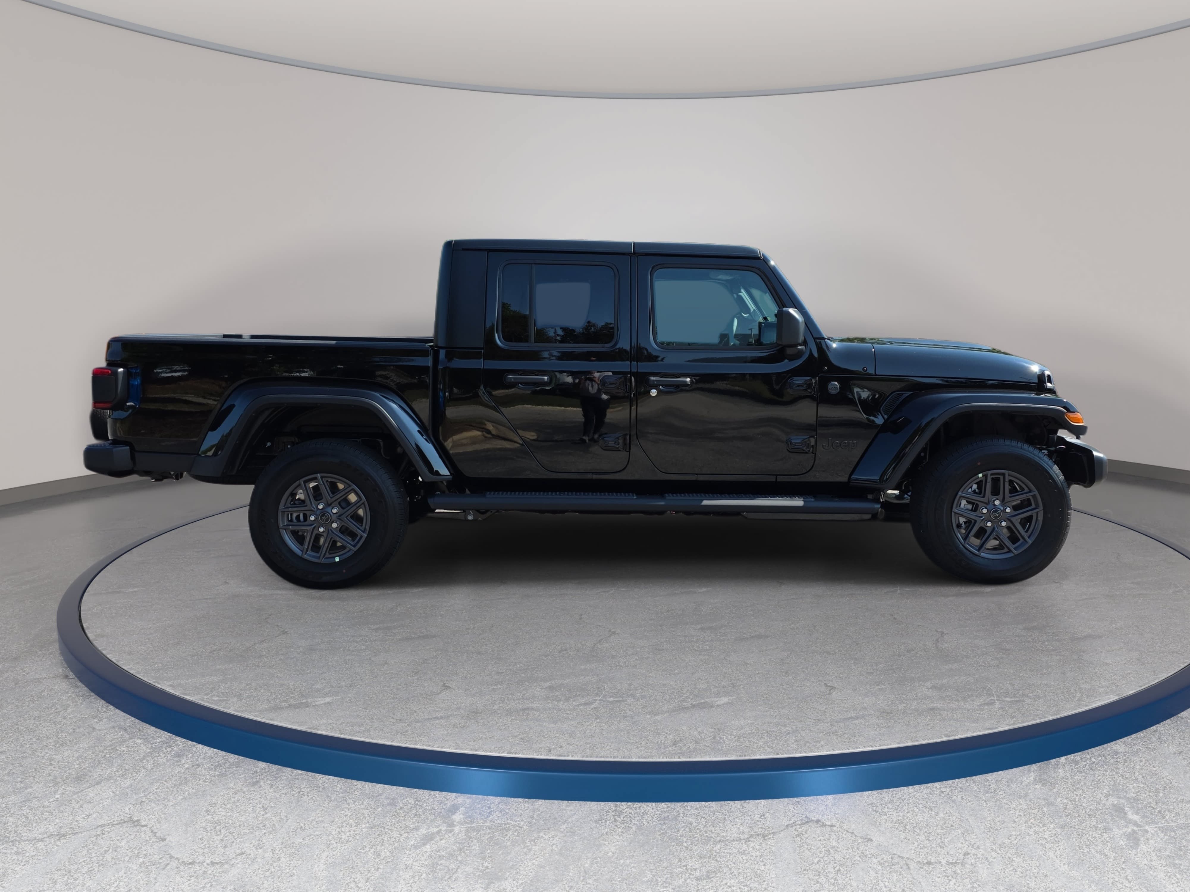 New 2026 Jeep Gladiator Sport AWD/4WD image 4
