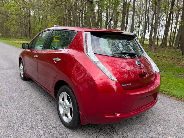 Used 2014 Nissan Leaf SV FWD image 3