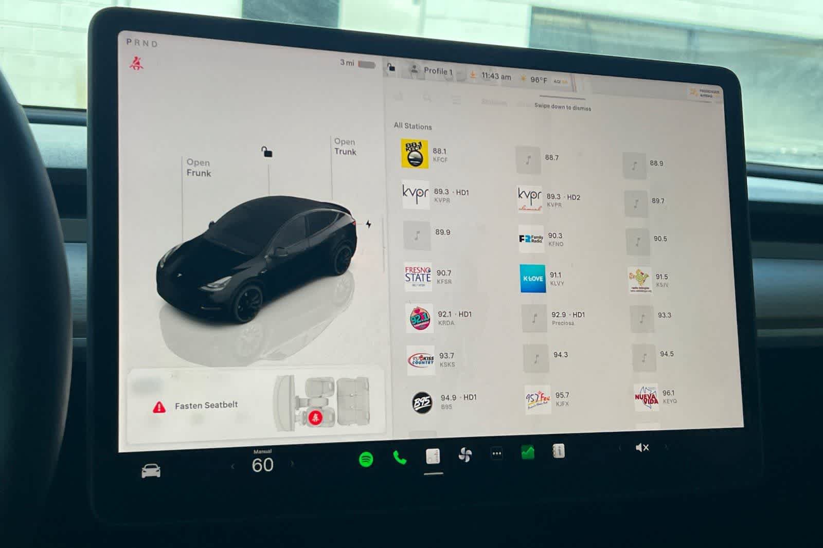 Used 2023 Tesla Model Y Performance AWD/4WD image 22