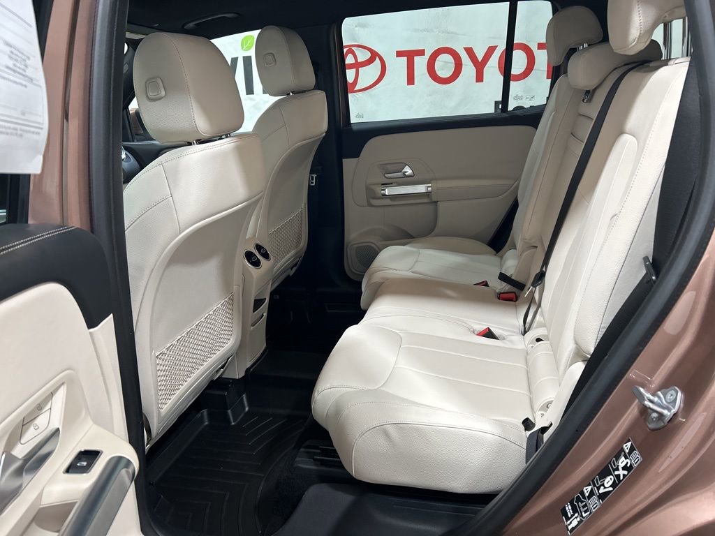 Used 2022 Mercedes-Benz GLB 250 4MATIC image 20