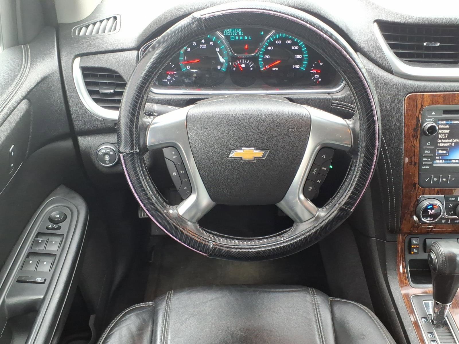 Used 2013 Chevrolet Traverse LT w/ LPO, 'HIT The Road' Package FWD image 5