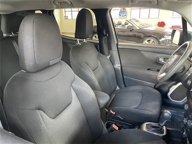 Used 2018 Jeep Renegade Sport w/ Power & Air Group image 19