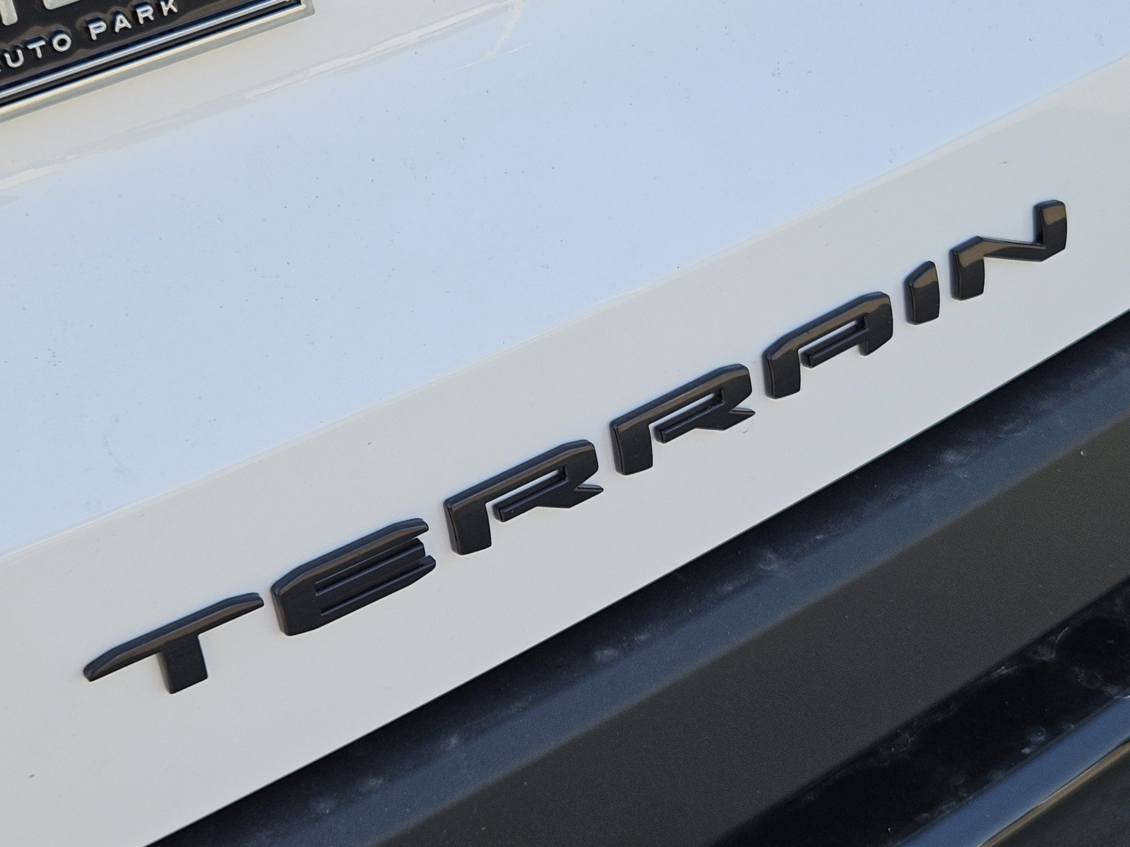 New 2027 GMC Terrain Elevation w/ Elevation Premium Package FWD image 8