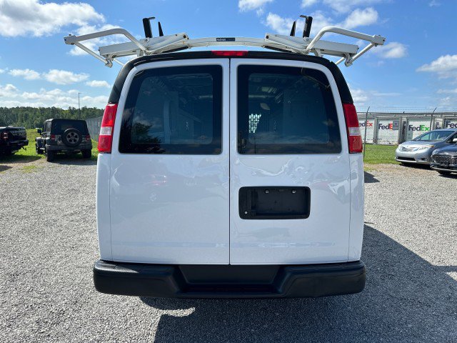 Used 2023 GMC Savana 2500 w/ Driver Convenience Package RWD image 9