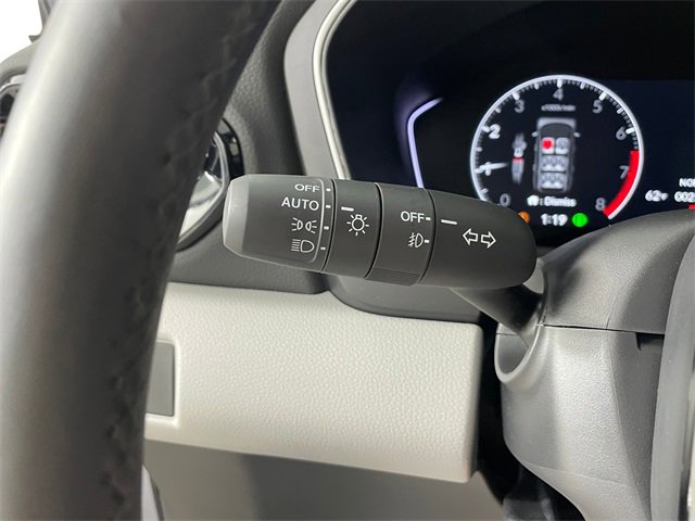 Certified 2025 Honda Pilot Touring image 15