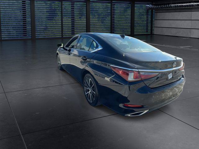 Certified 2024 Lexus ES 350 w/ Premium Package FWD image 6