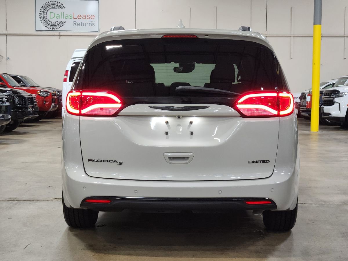Used 2020 Chrysler Pacifica Limited w/ Advanced Safetytec Group image 10