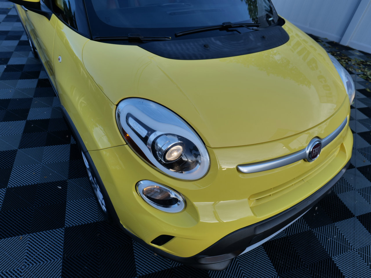 Used 2014 FIAT 500L Trekking w/ Popular Equipment Group image 78