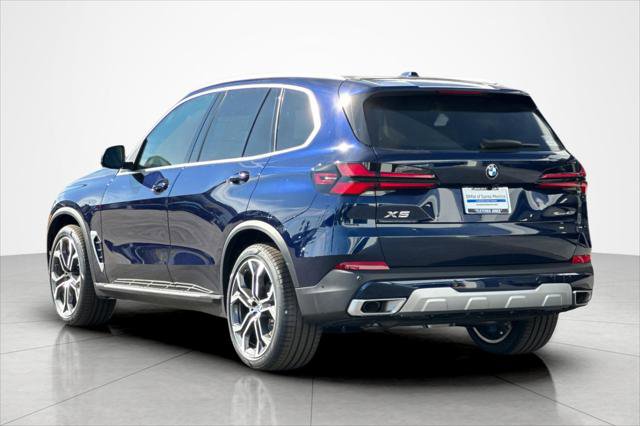 New 2026 BMW X5 sDrive40i w/ Premium Package RWD image 3