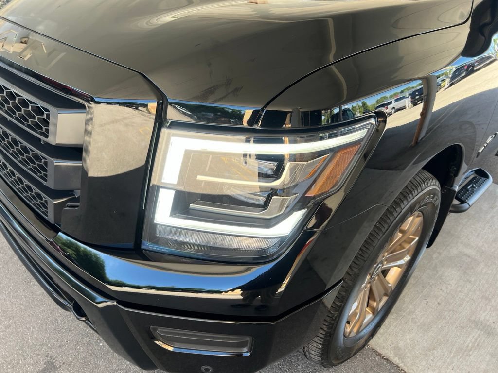 Certified 2024 Nissan Titan SV w/ SV Bronze Edition Package AWD/4WD image 24