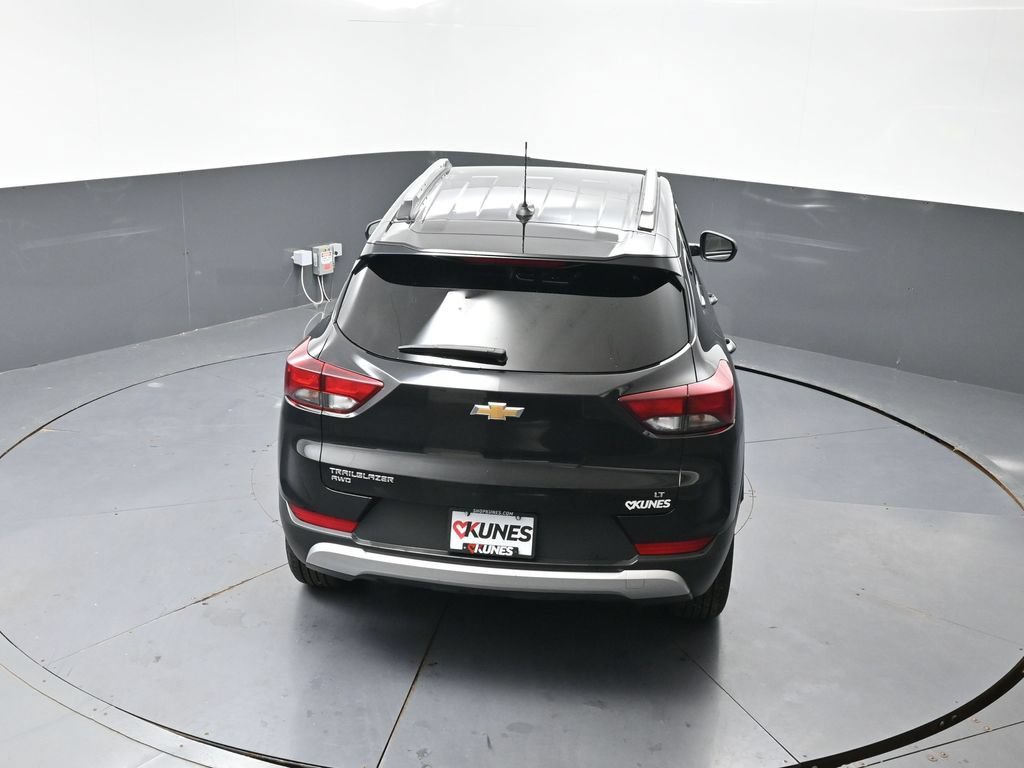 Used 2025 Chevrolet TrailBlazer LT AWD/4WD image 50