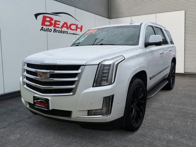 Used 2019 Cadillac Escalade Luxury image 9