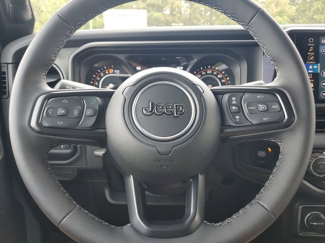 New 2025 Jeep Gladiator Mojave image 25