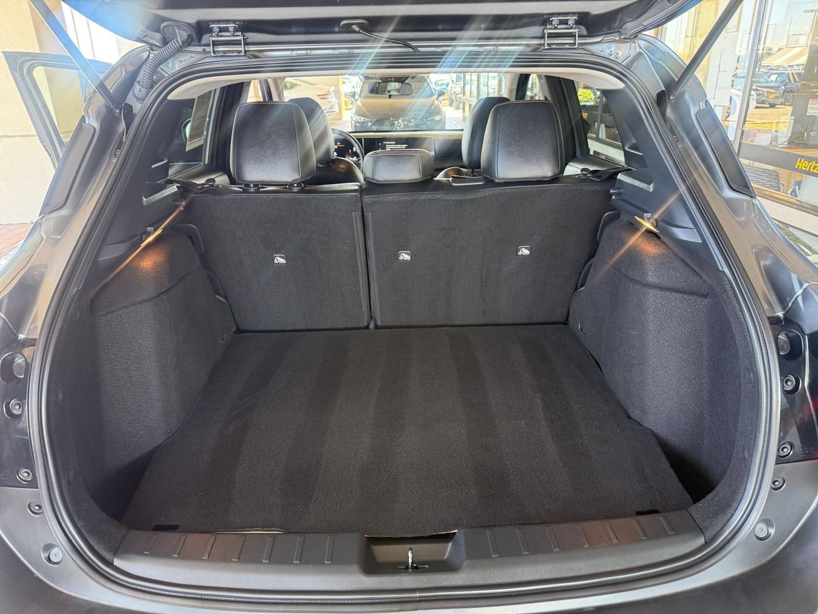 Used 2026 Nissan Kicks SR AWD/4WD image 29