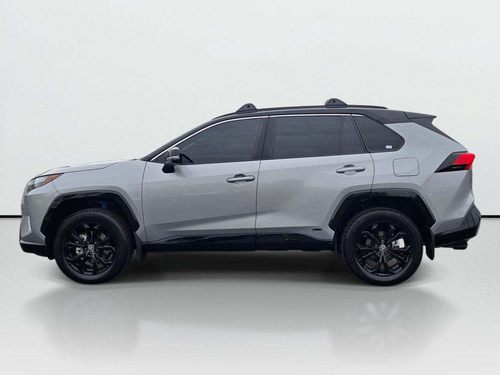 Used 2025 Toyota RAV4 XSE w/ Advanced Technology Package AWD/4WD image 2