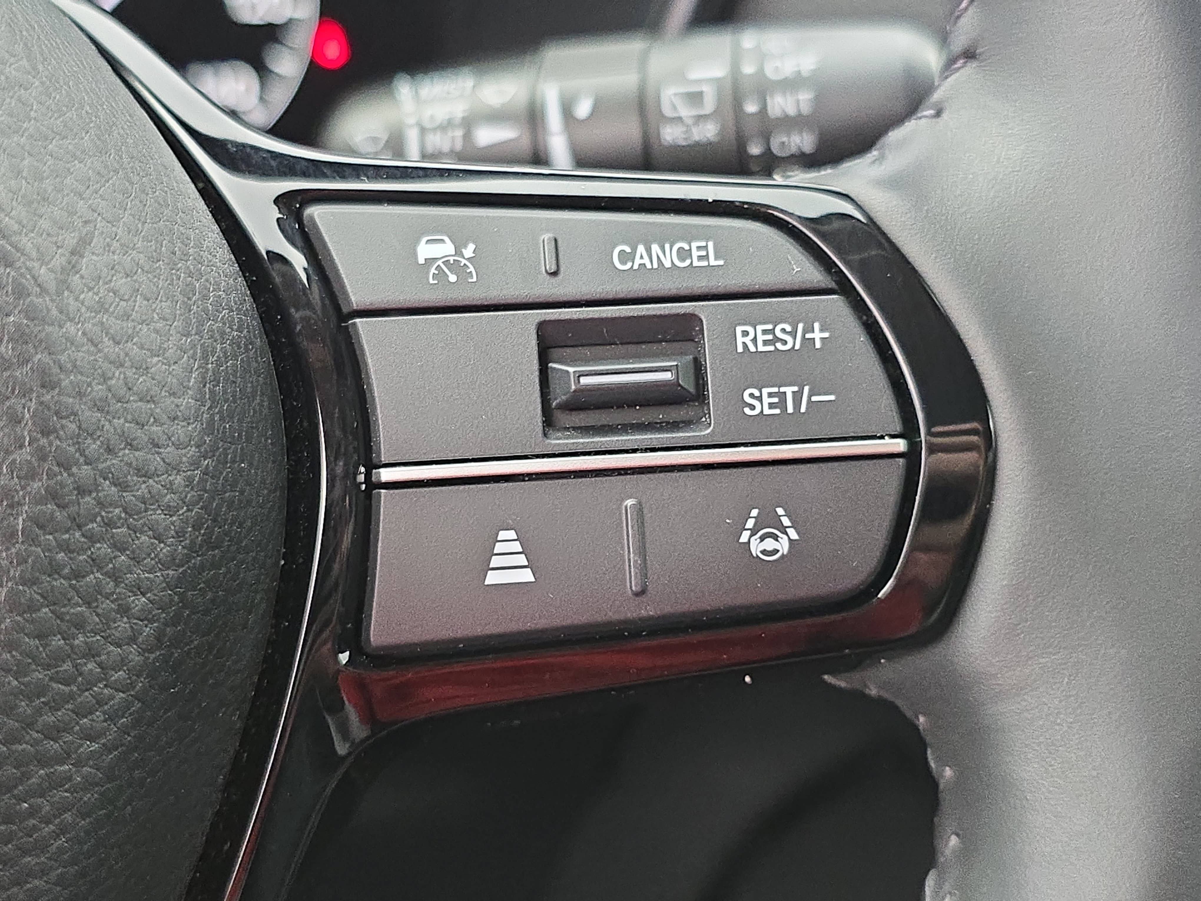 Used 2024 Honda CR-V EX-L image 18