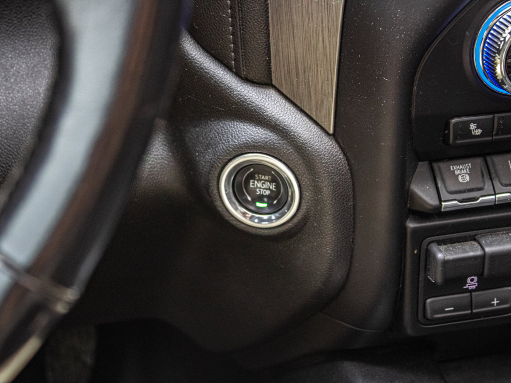 Used 2020 GMC Sierra 2500 Denali w/ Denali Ultimate Package image 32