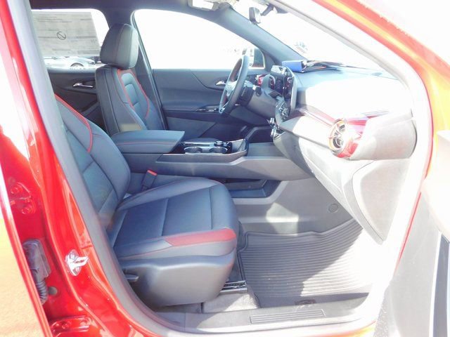 New 2026 Chevrolet Equinox RS w/ Safety and Technology Package image 17