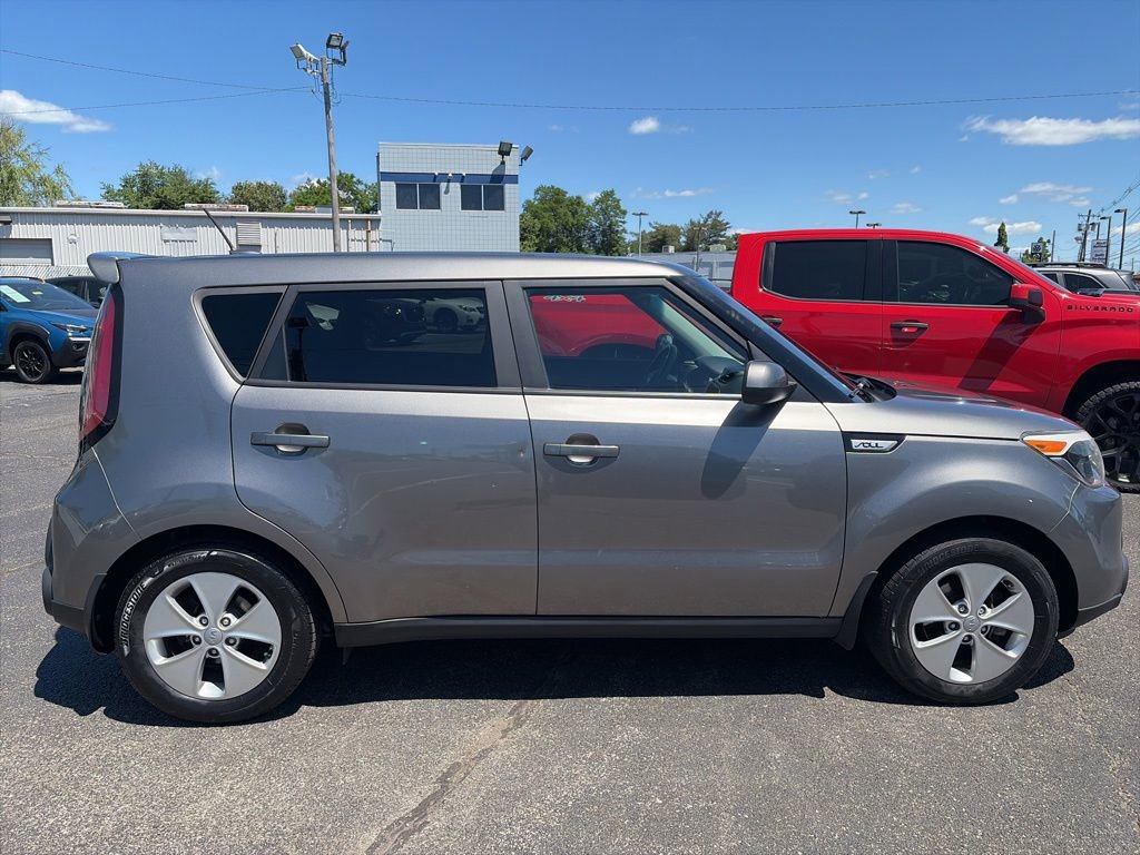 Used 2016 Kia Soul FWD image 8