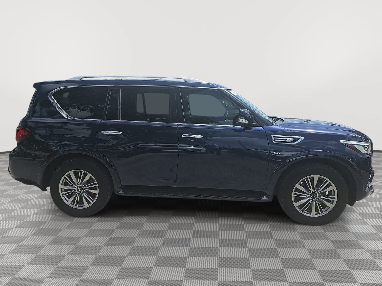 Used 2019 INFINITI QX80 Luxe w/ Proassist Package RWD image 9