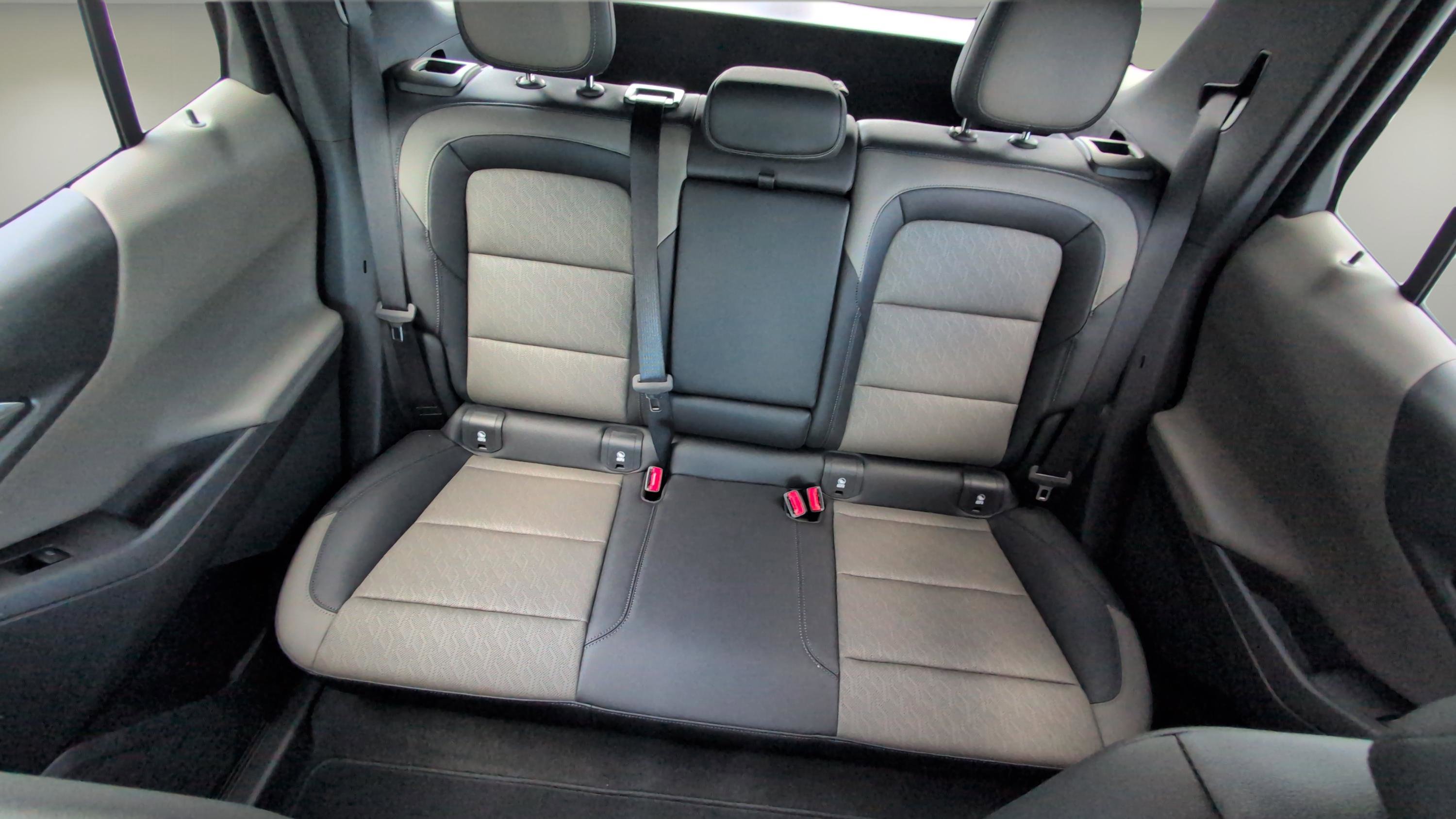 New 2026 Chevrolet Equinox LT w/ Convenience Package II image 14