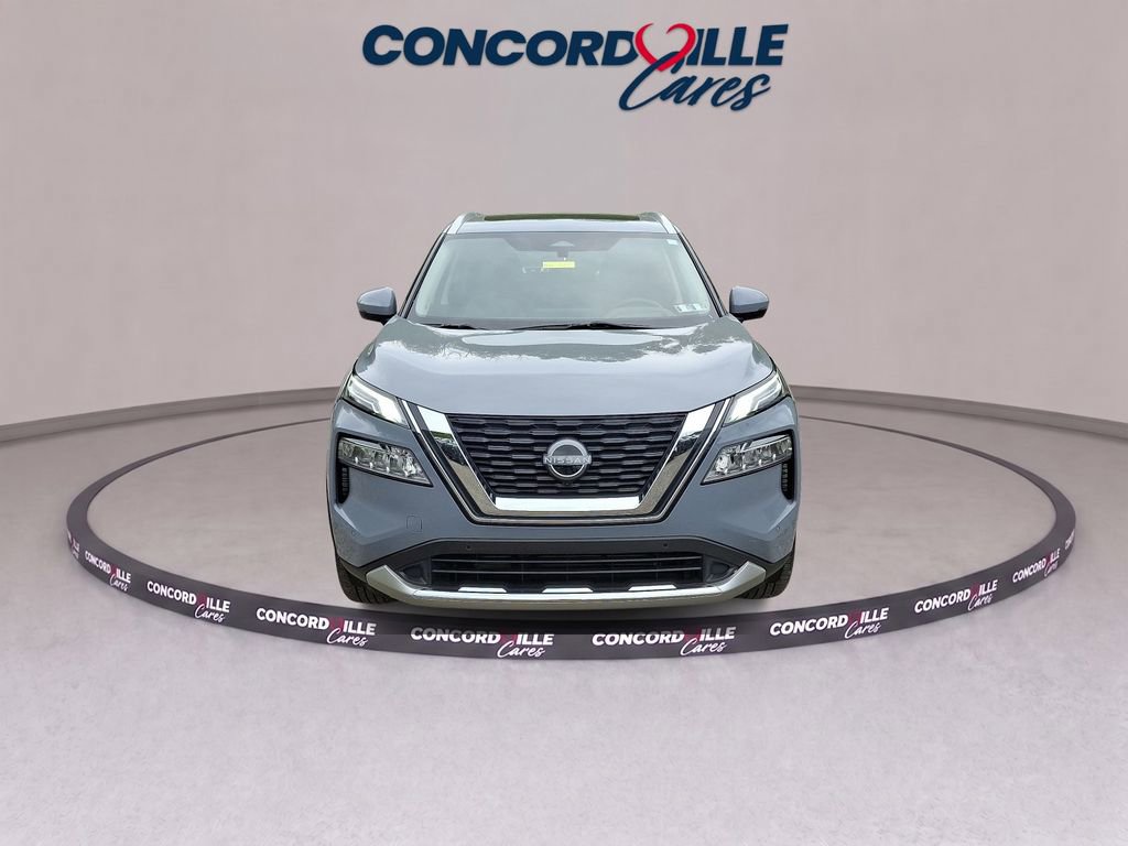 Certified 2023 Nissan Rogue Platinum w/ Platinum Premium Package AWD/4WD image 3