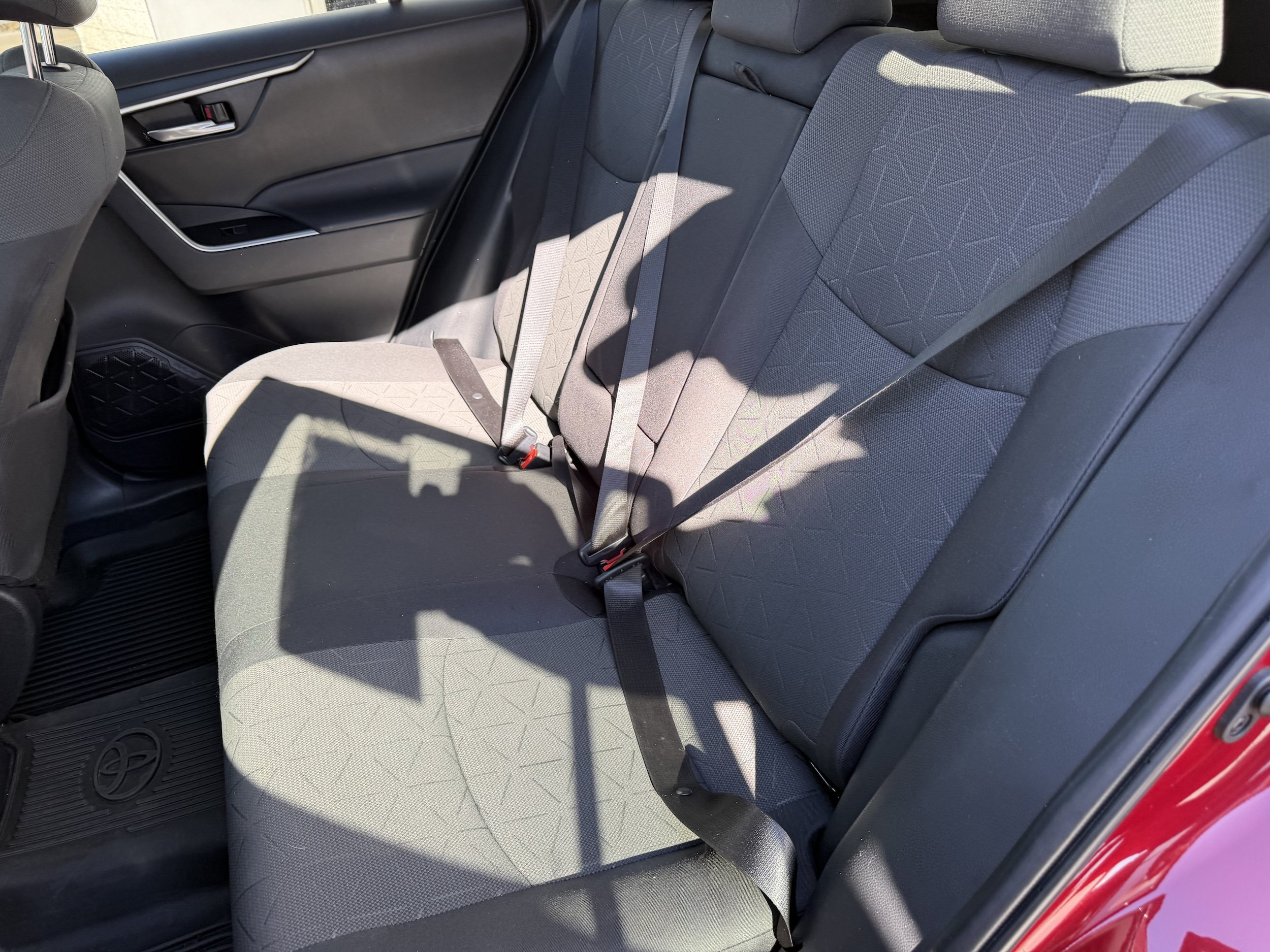 Used 2023 Toyota RAV4 XLE w/ Convenience Package AWD/4WD image 25
