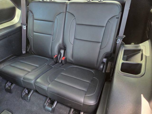 Certified 2022 GMC Acadia SLT w/ Elevation Edition FWD image 11