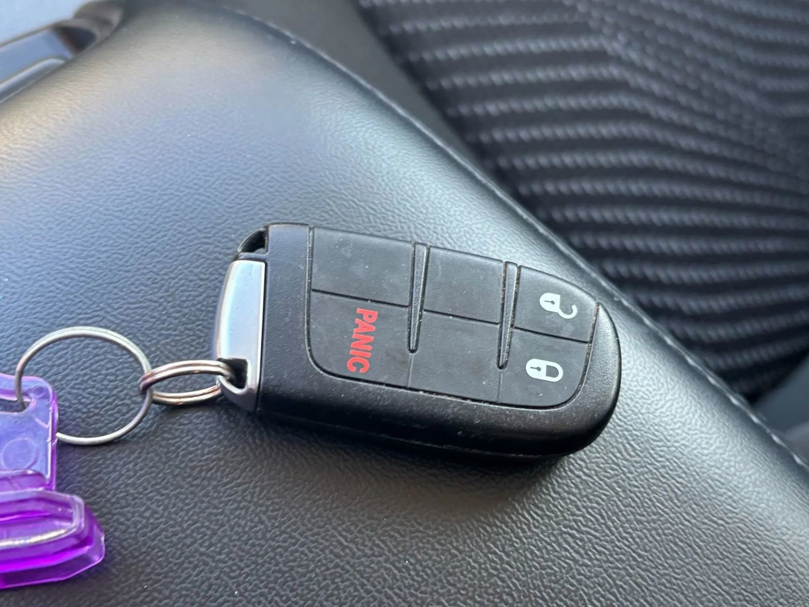 Used 2019 Dodge Journey SE image 50