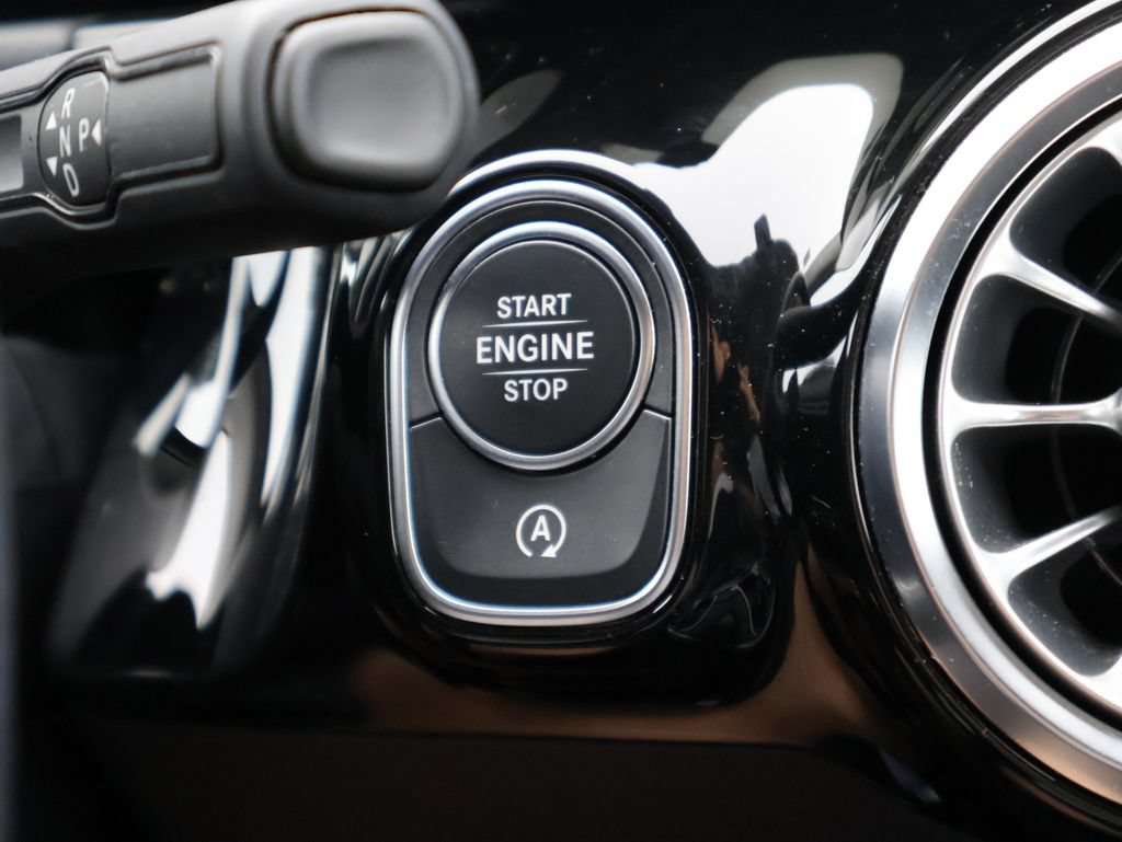 Used 2021 Mercedes-Benz GLA 250 image 27