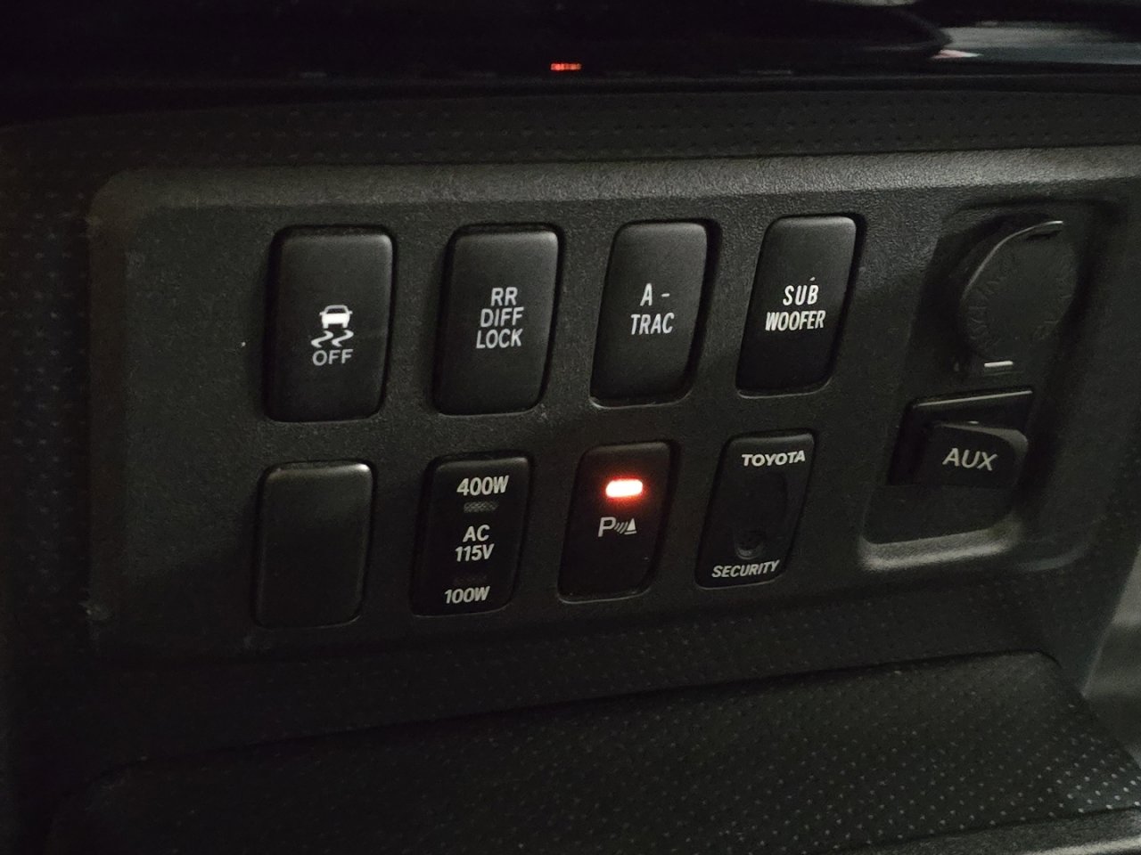 Used 2010 Toyota FJ Cruiser 4WD image 5