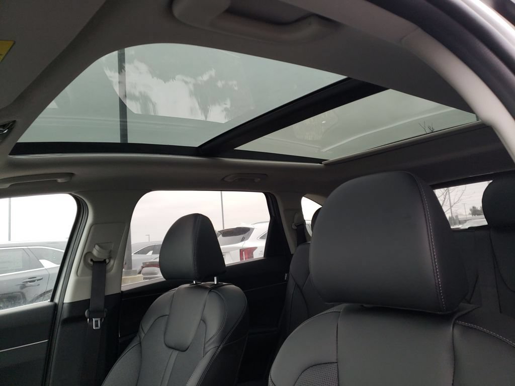 New 2026 Kia Sorento S w/ S Panoramic Sunroof Package FWD image 24