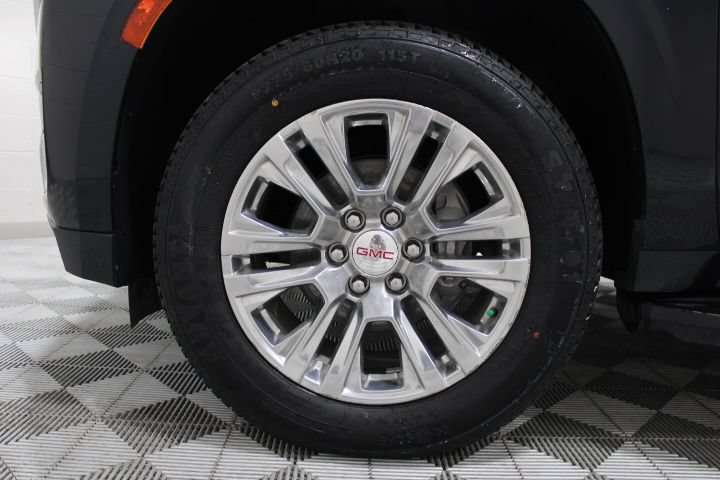 Used 2023 GMC Yukon Denali AWD/4WD image 46