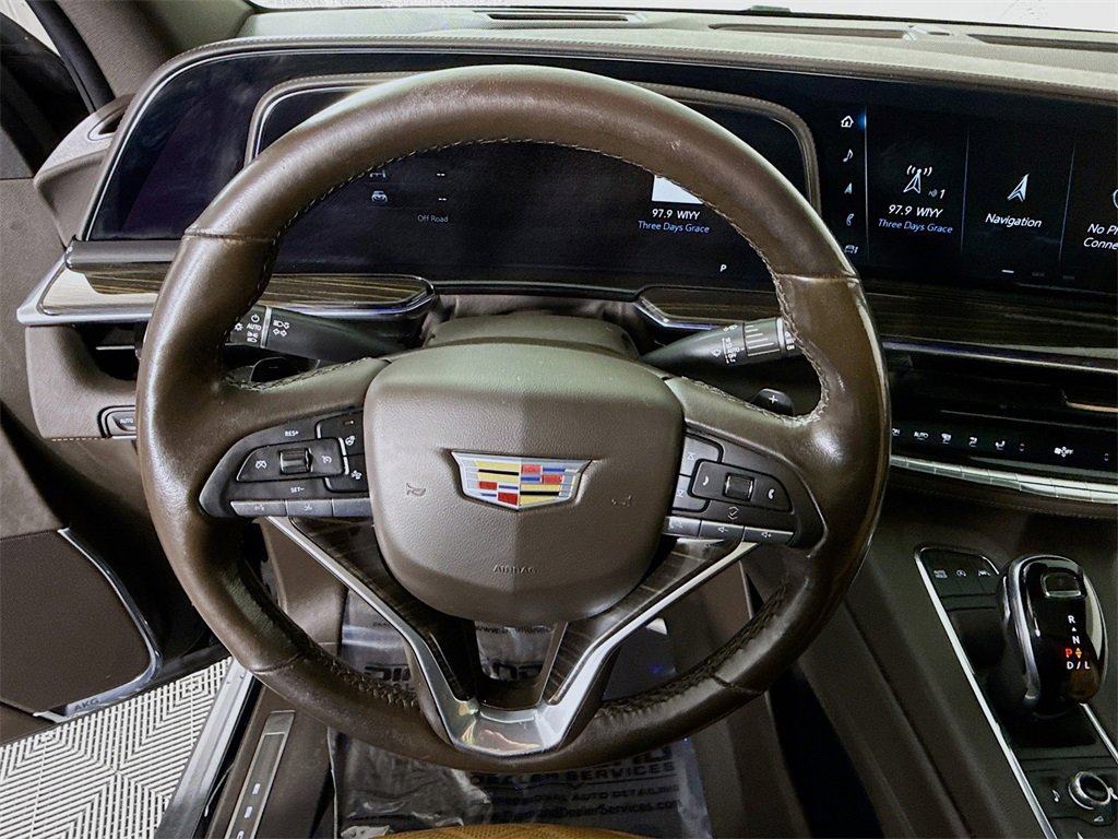 Used 2021 Cadillac Escalade ESV Sport w/ Driver Assist Tech Package image 24