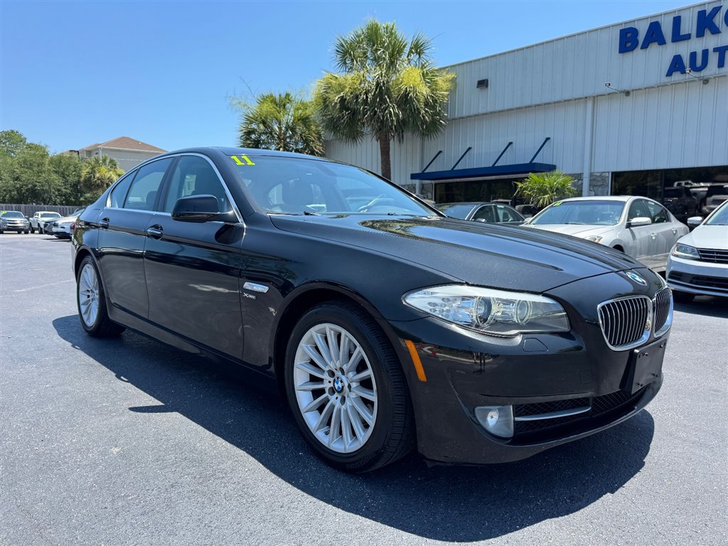 Used 2011 BMW 535i xDrive Sedan AWD/4WD image 2