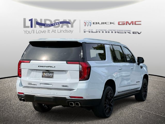 Used 2026 GMC Yukon XL Denali w/ Sun & Power Step Package AWD/4WD image 21