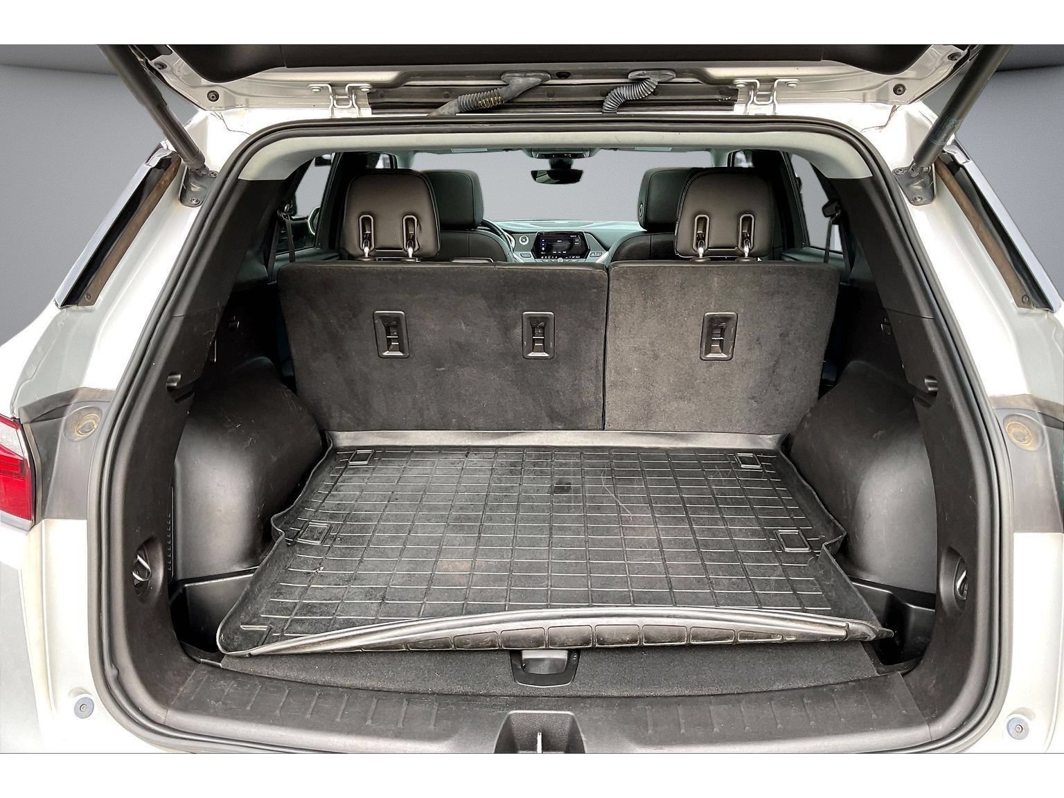 Used 2019 Chevrolet Blazer LT AWD/4WD image 39