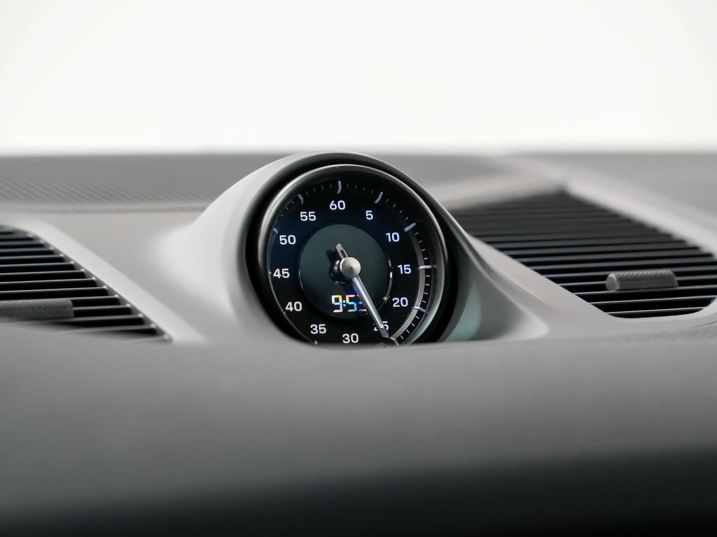 New 2026 Porsche Cayenne Coupe AWD/4WD image 27