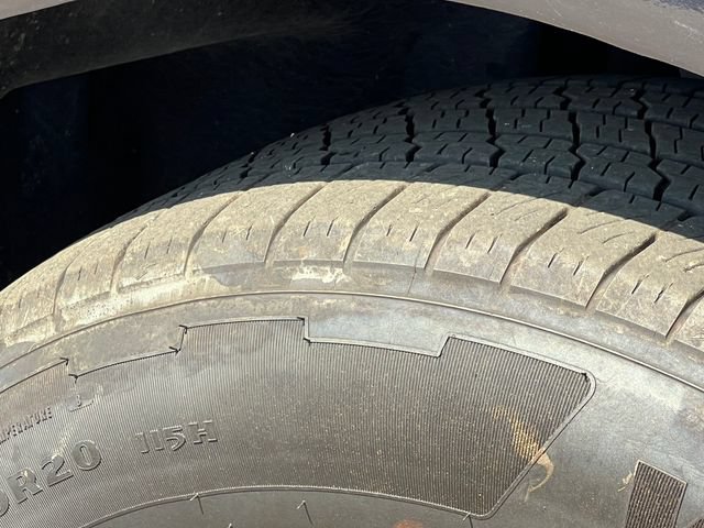 Used 2025 Ford Expedition Platinum AWD/4WD image 8