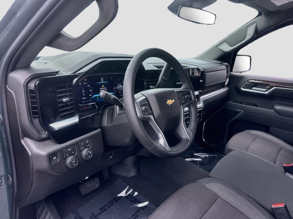 Used 2026 Chevrolet Silverado 1500 LT w/ All Star Edition Plus AWD/4WD image 9