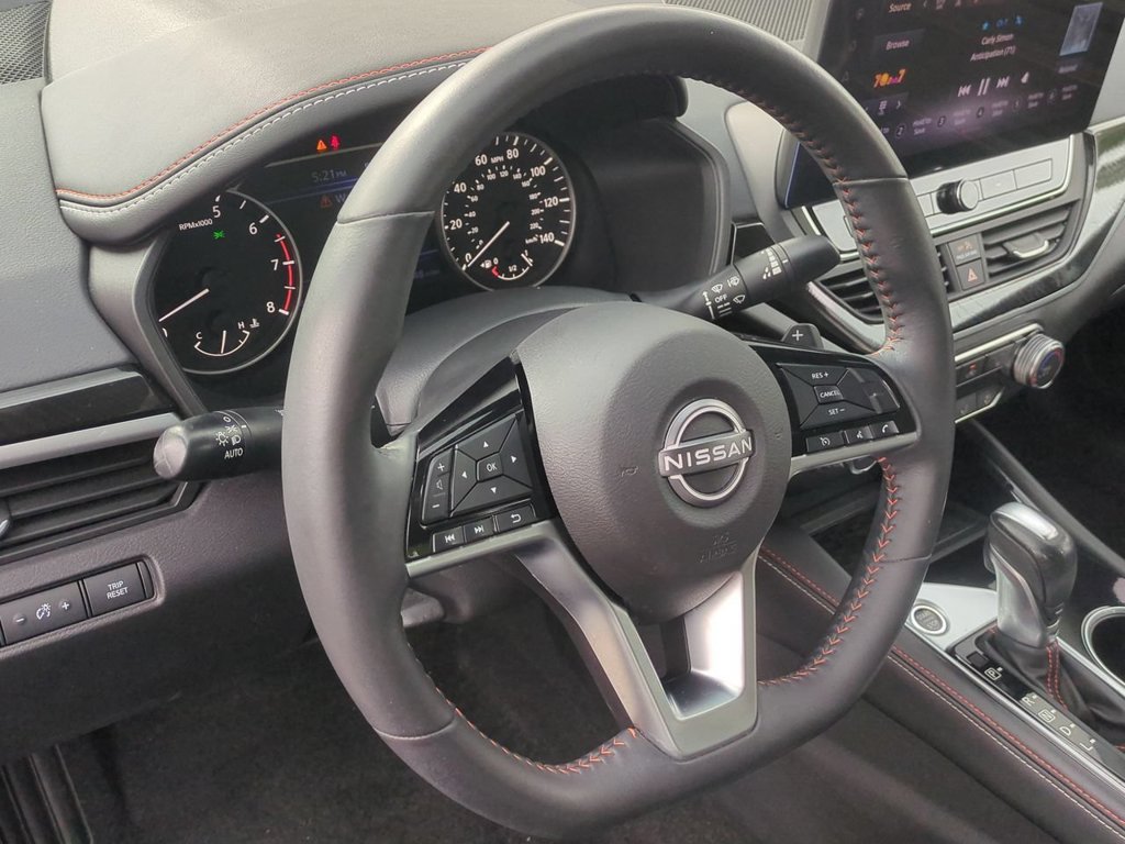 Used 2023 Nissan Altima 2.5 SR w/ SR Premium Package AWD/4WD image 14