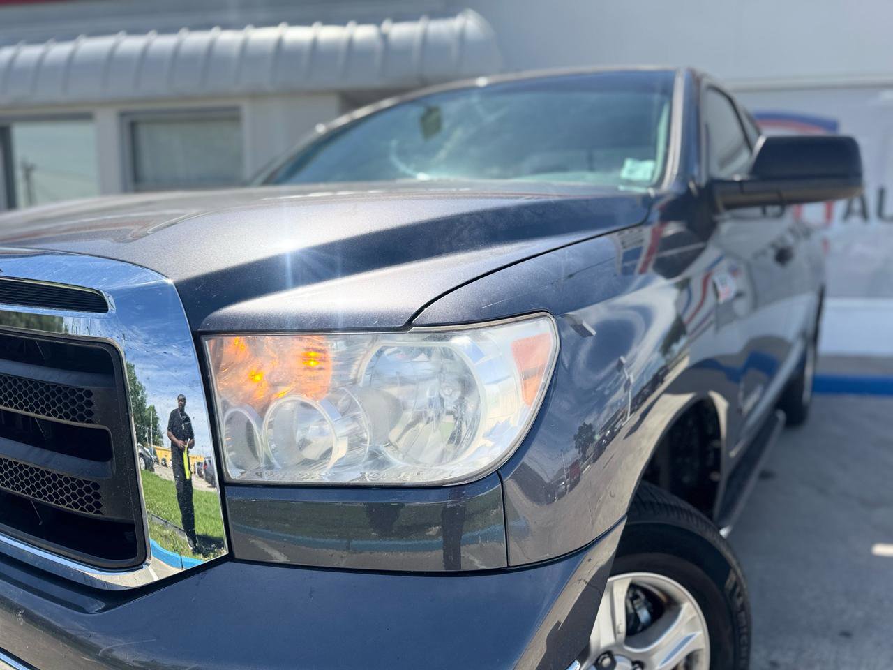 Used 2012 Toyota Tundra 4x4 Double Cab w/ Tow Pkg image 4