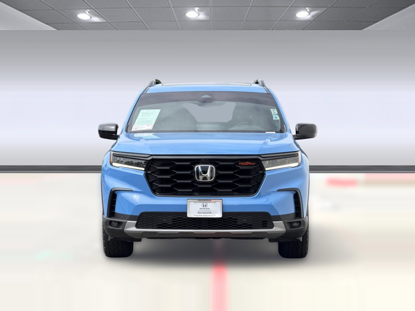 Used 2025 Honda Pilot TrailSport image 5