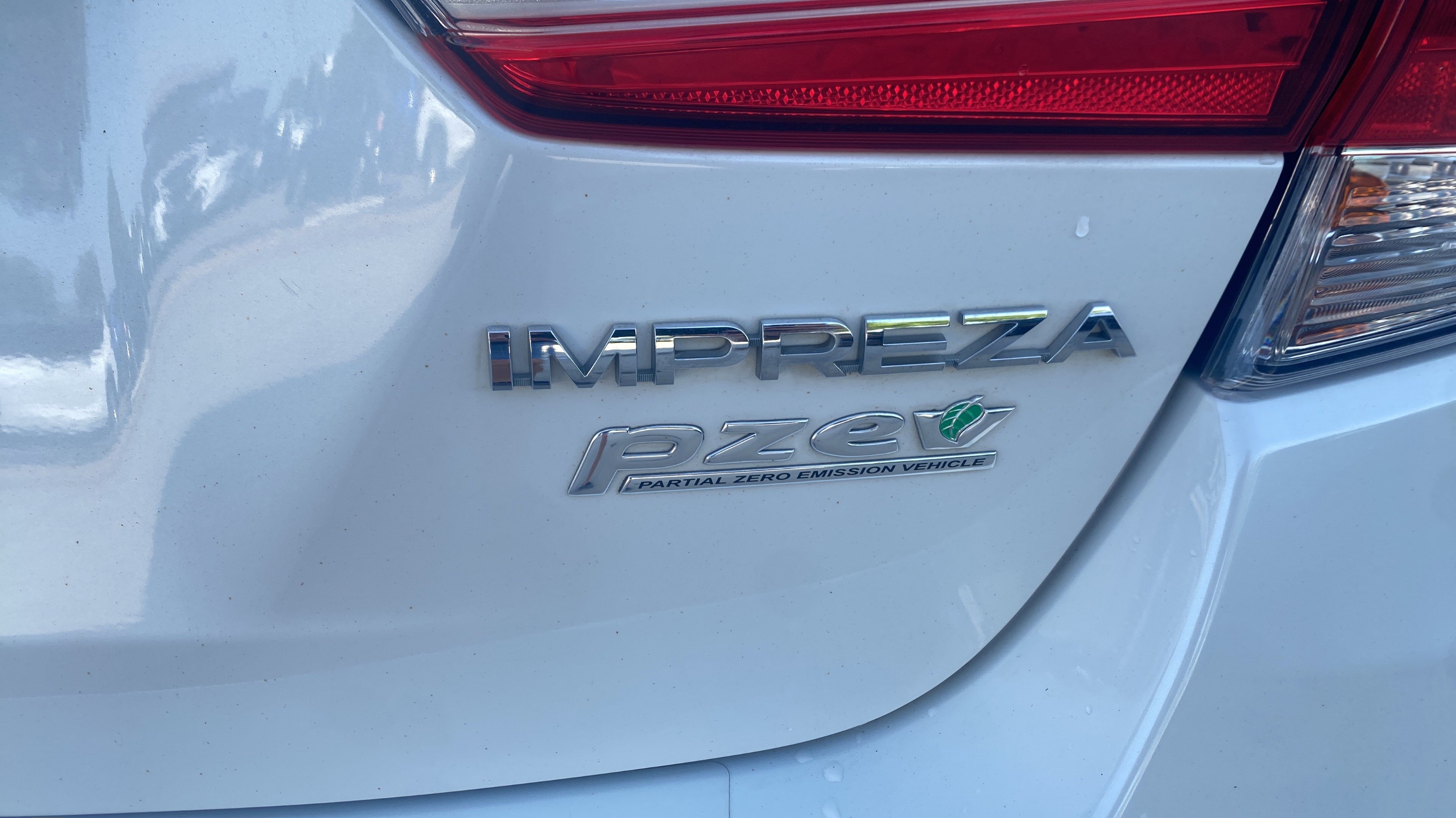 Used 2017 Subaru Impreza 2.0i Limited w/ Moonroof/BSD & Rcta/Eyesight AWD/4WD image 33