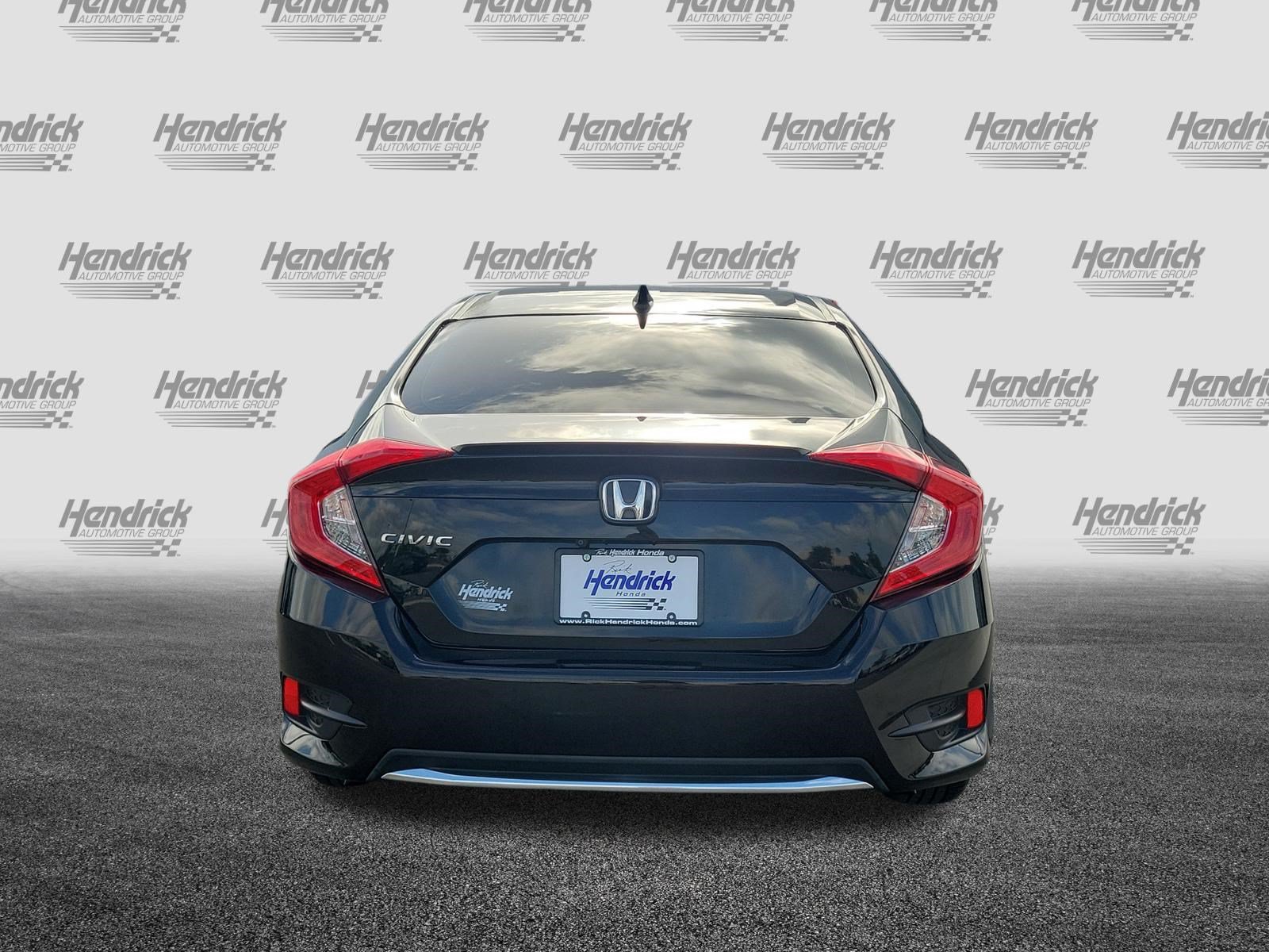 Used 2019 Honda Civic EX image 6