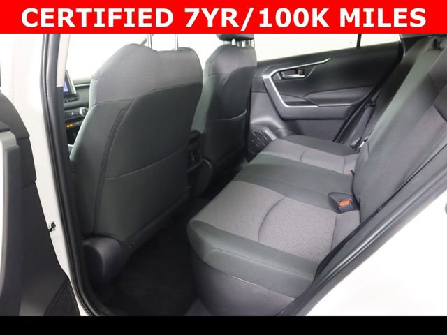 Used 2025 Toyota RAV4 XLE image 19