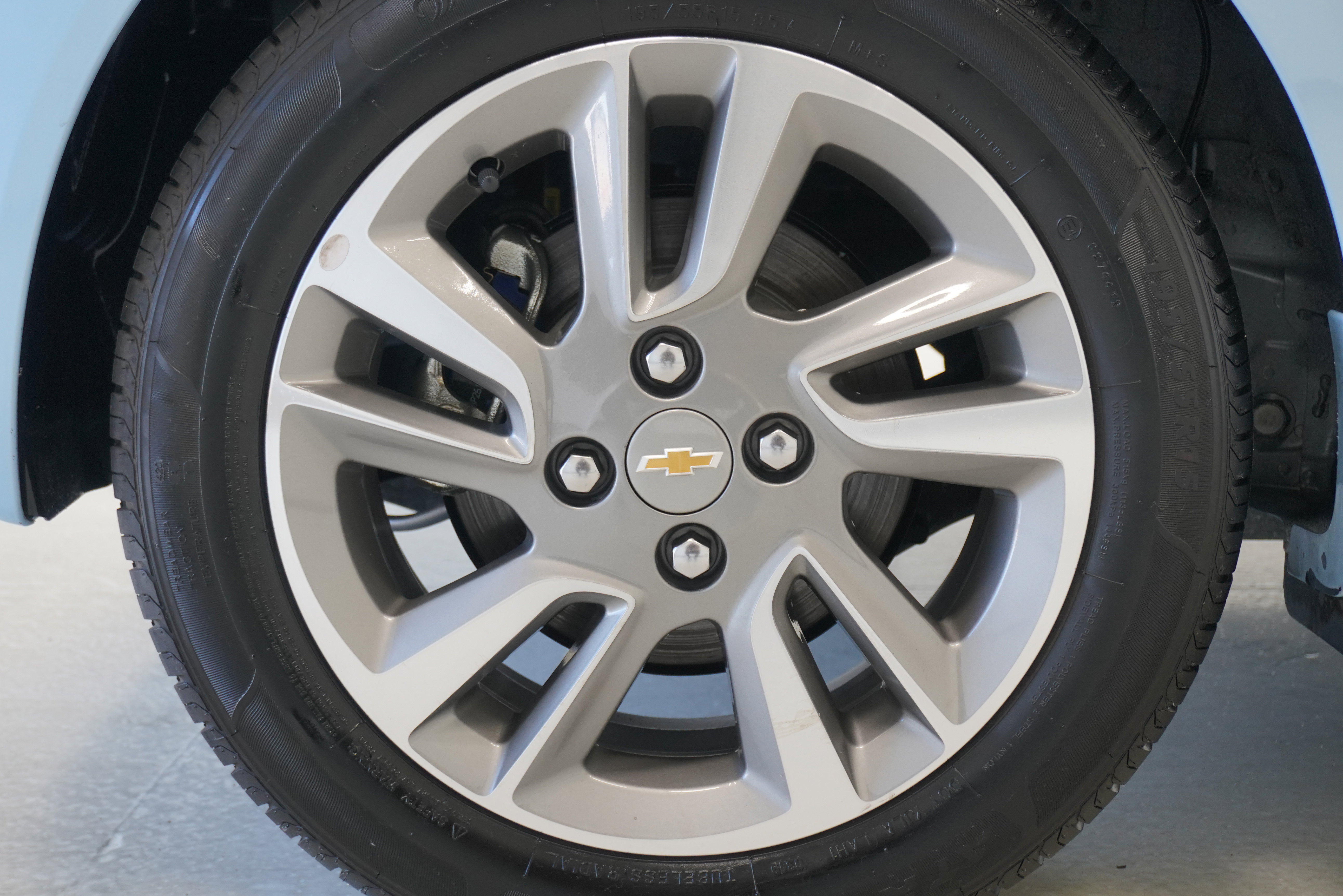 Used 2016 Chevrolet Spark LT image 23