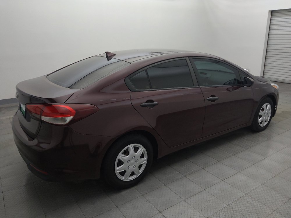 Used 2017 Kia Forte LX FWD image 10